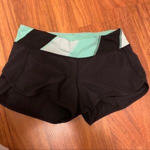Lululemon Speed Up Short with Green Band